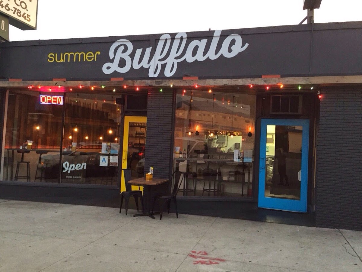 Summer Buffalo Thai Burbank